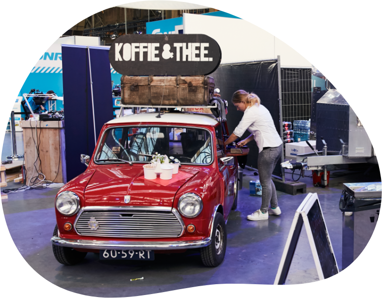 Onze mini die is omgebouwd tot mobiele koffiebar